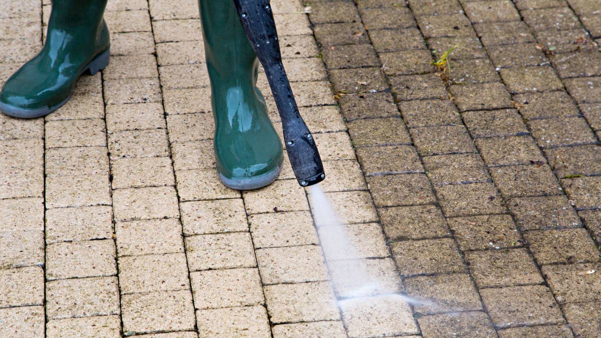 Pressure Washing Cost Guide Airtasker US